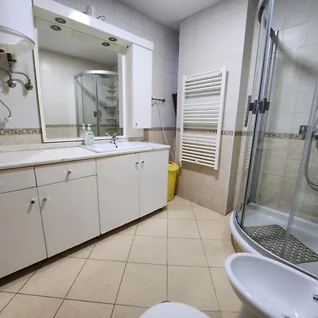 Sky Dwelling דירה